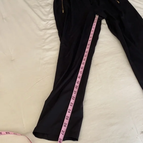 H&M Black Joggers with Zipper Pockets - Picture 6 of 10